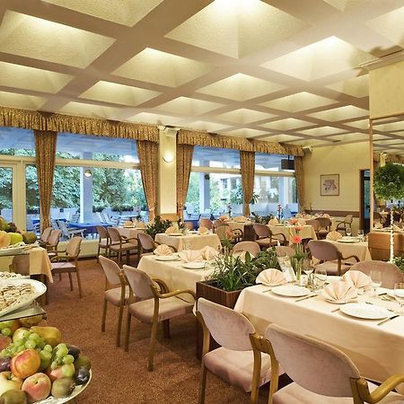Hotel Patria Pécs Restaurant foto